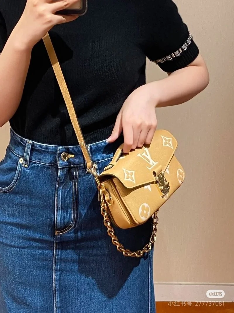 UrbanStyle Louis Vuitton Satchel Bags 39571
