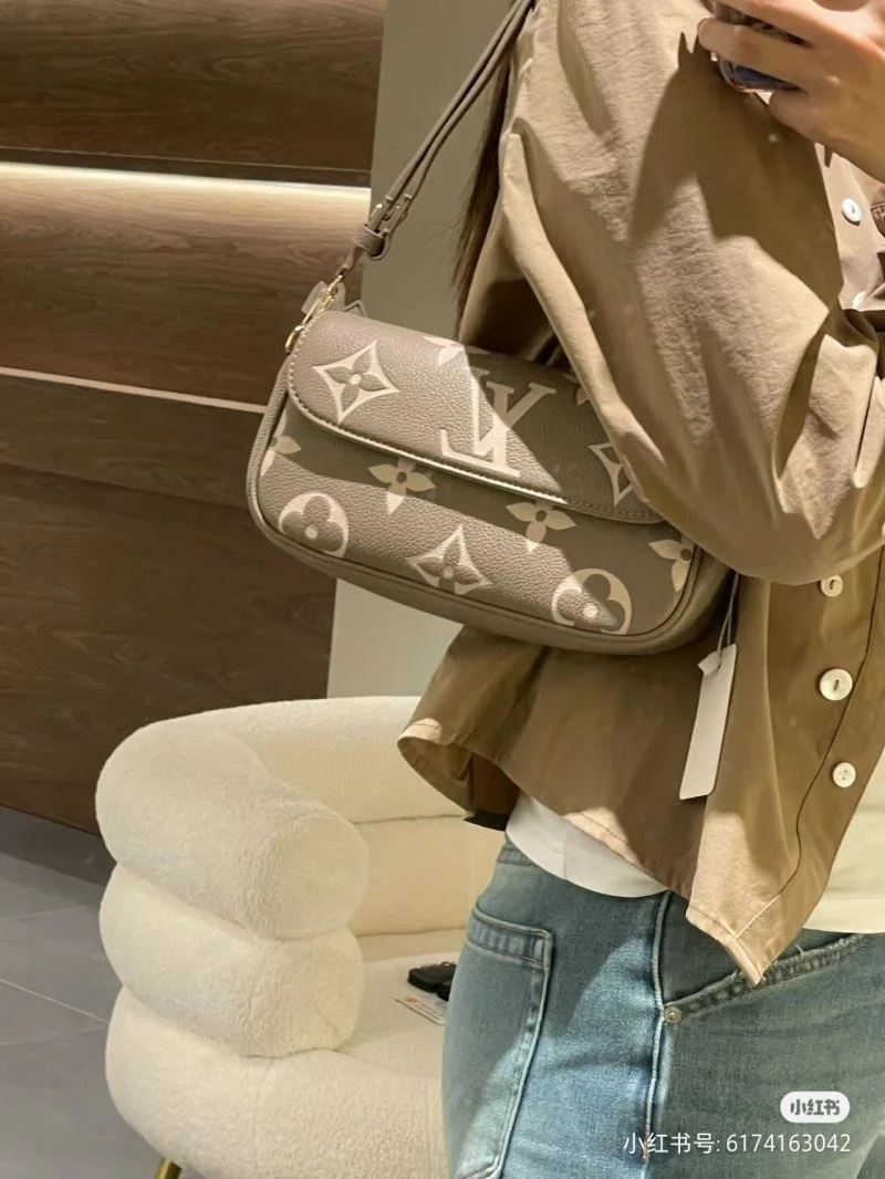 Louis Vuitton Satchel Bags Compact 39606