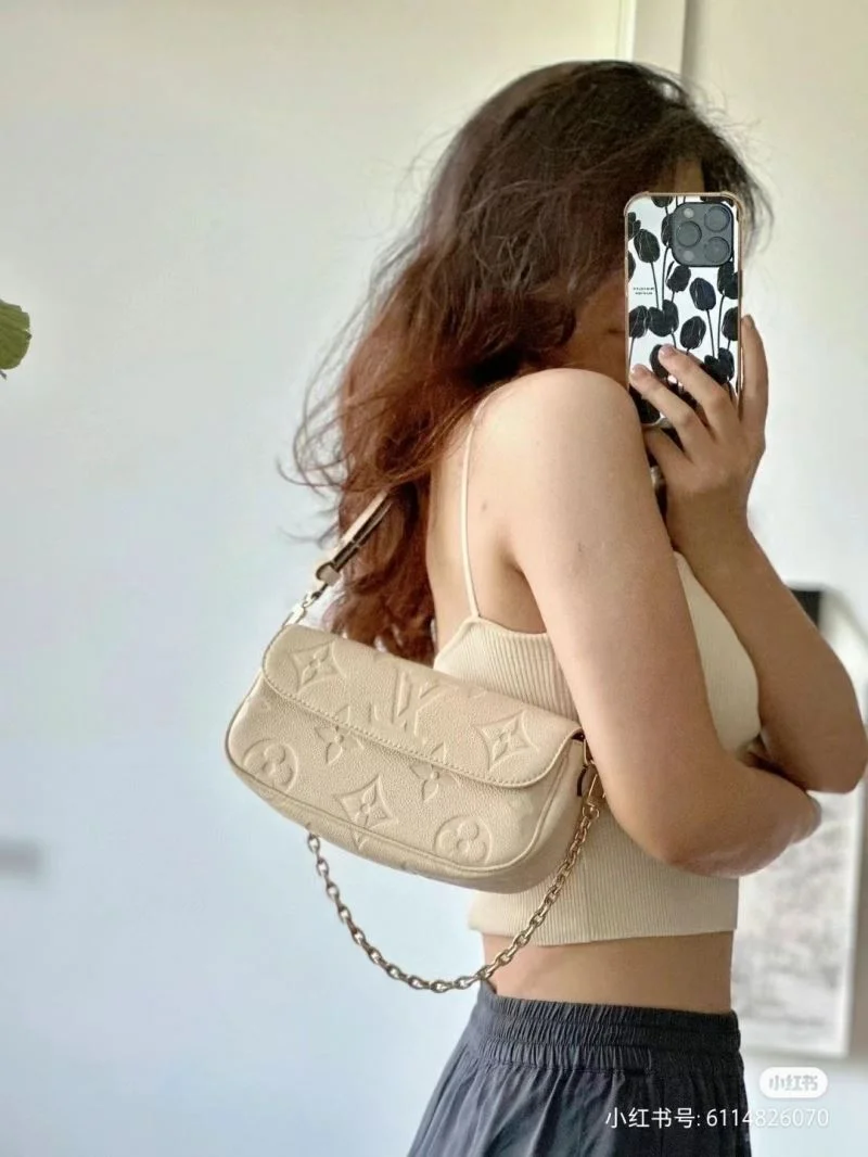 Stylish Louis Vuitton Satchel Bags 39598