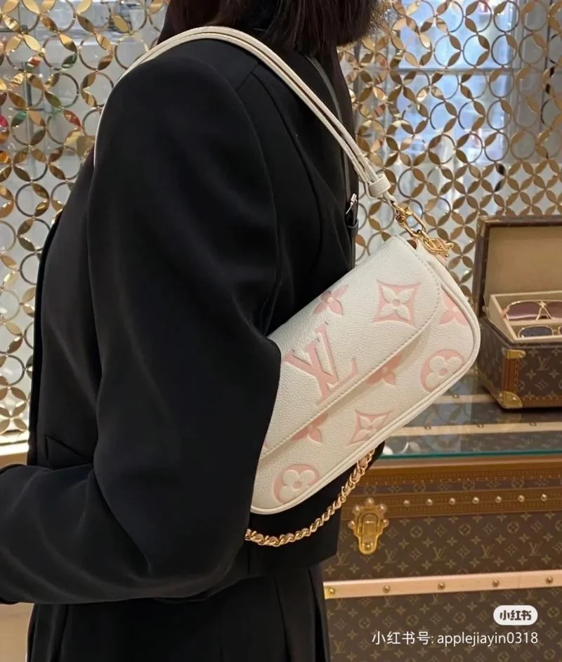 Louis Vuitton Satchel Bags ModernLook 39550