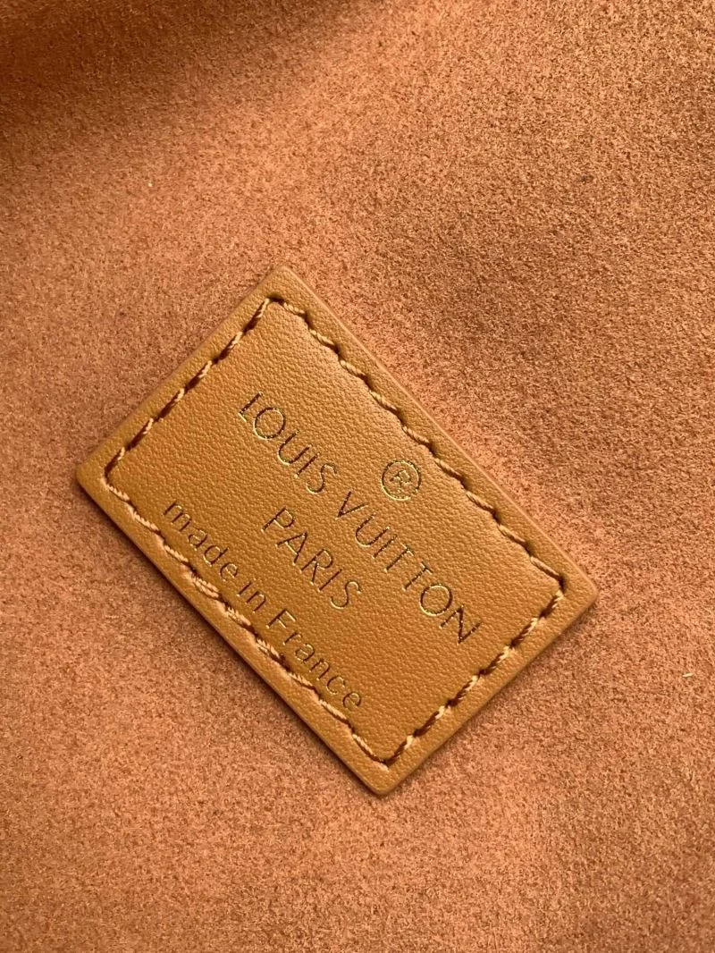 OdorResistant Louis Vuitton Satchel Bags 39554