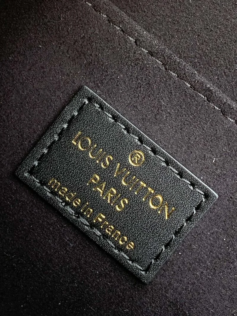 Resilient Louis Vuitton Satchel Bags 39594