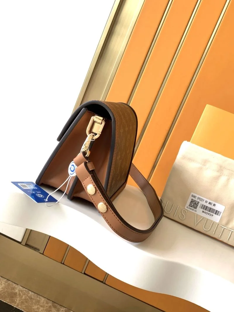 Louis Vuitton Satchel Bags EasyCare 39545