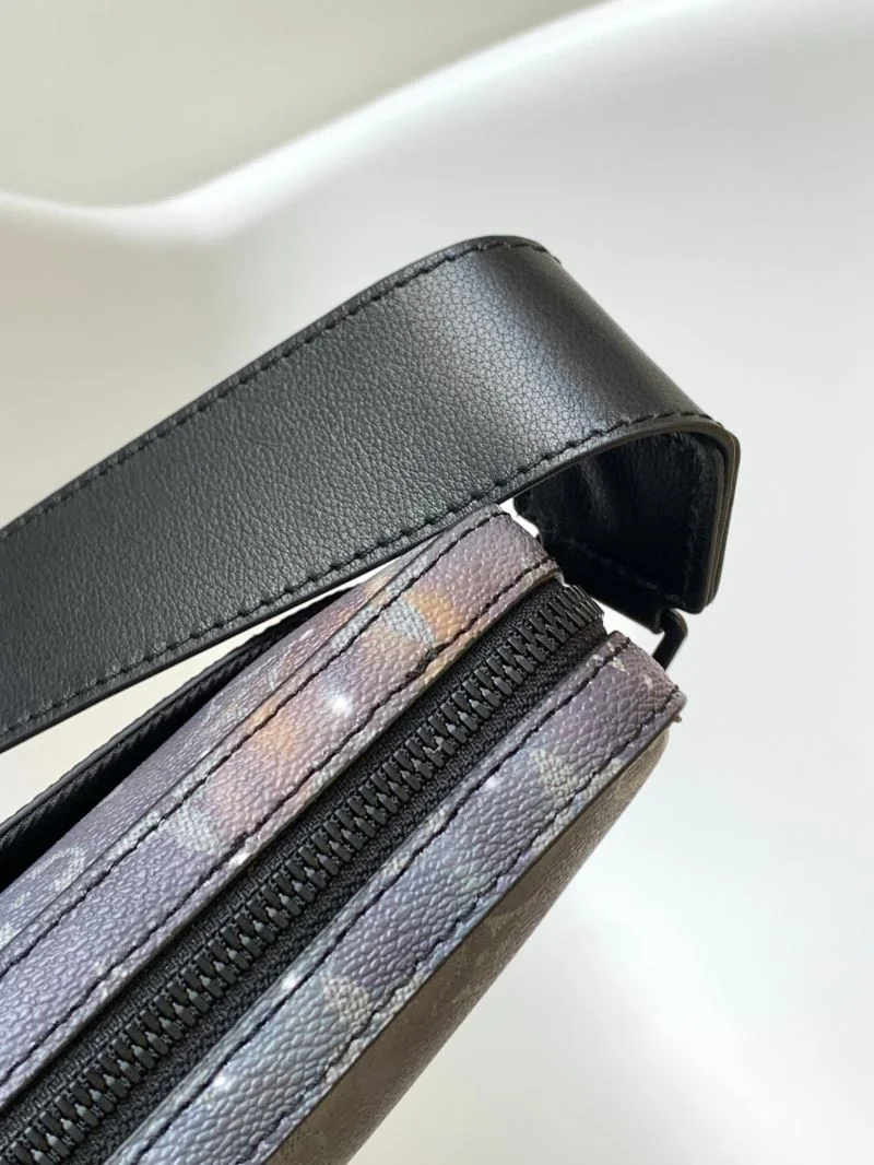 MoistureWicking Louis Vuitton Satchel Bags 39244