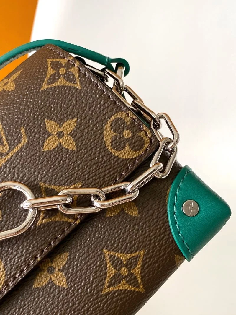 Resilient Louis Vuitton Satchel Bags 39237
