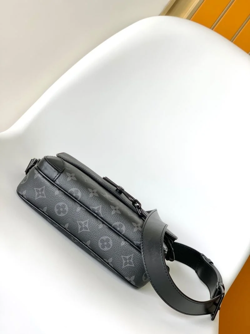 Unisex Louis Vuitton Satchel Bags 39216