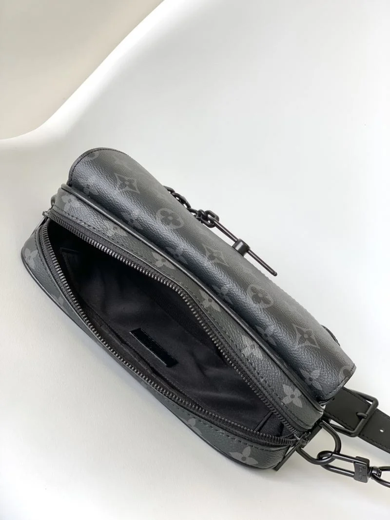 Unisex Louis Vuitton Satchel Bags 39216