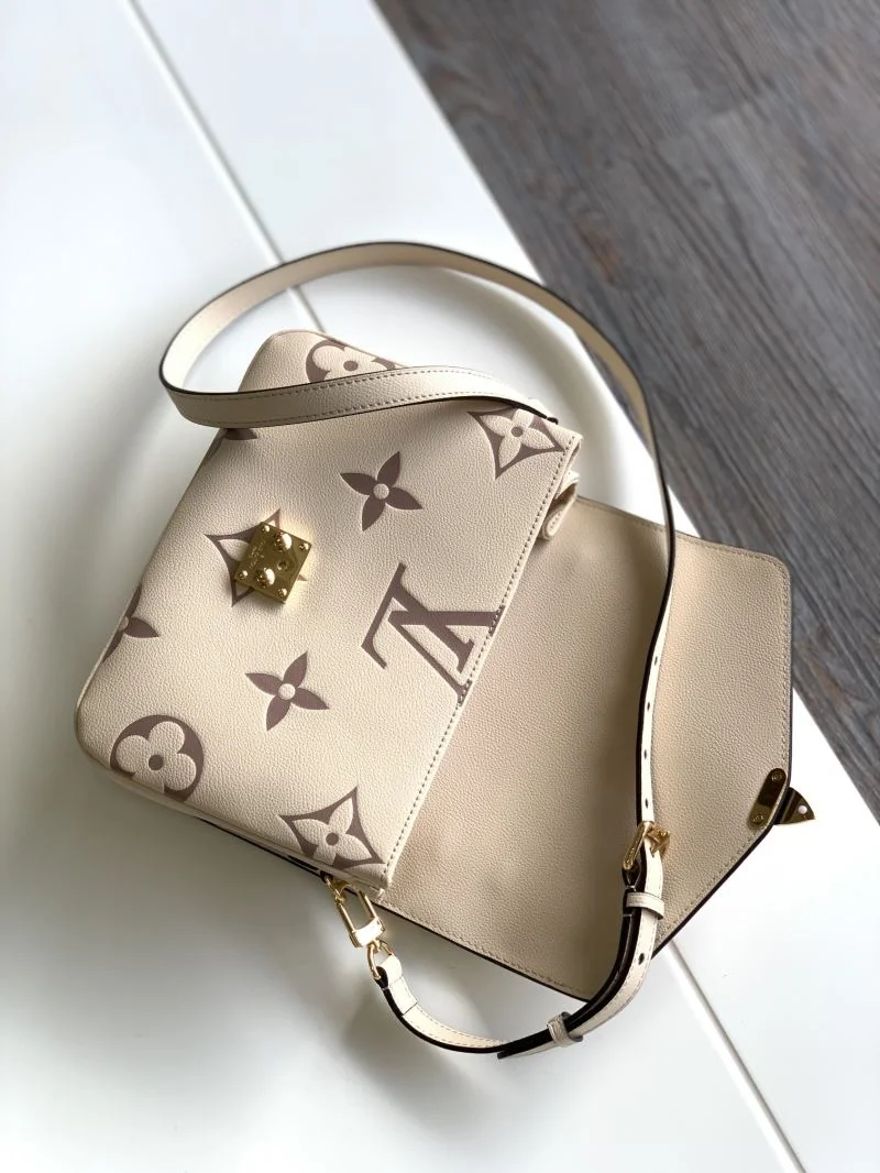Stylish Louis Vuitton Satchel Bags 39178