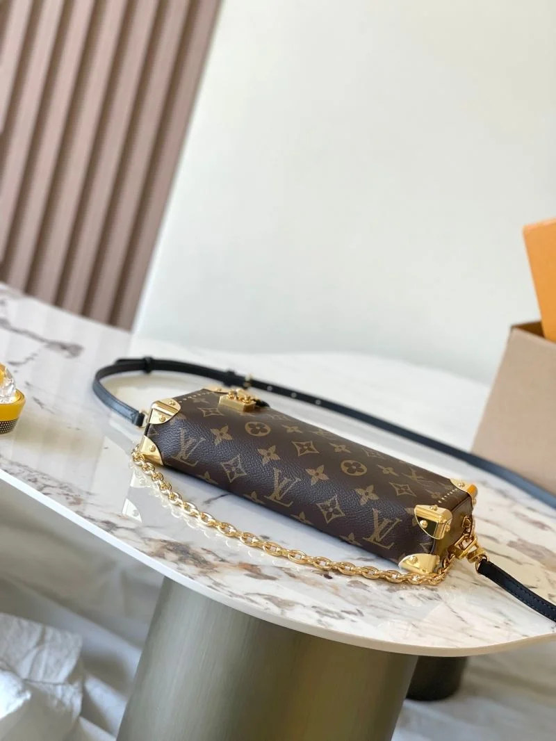 Minimalist Louis Vuitton Satchel Bags 39168