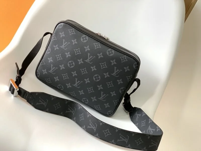 ZipUp Louis Vuitton Satchel Bags 39164