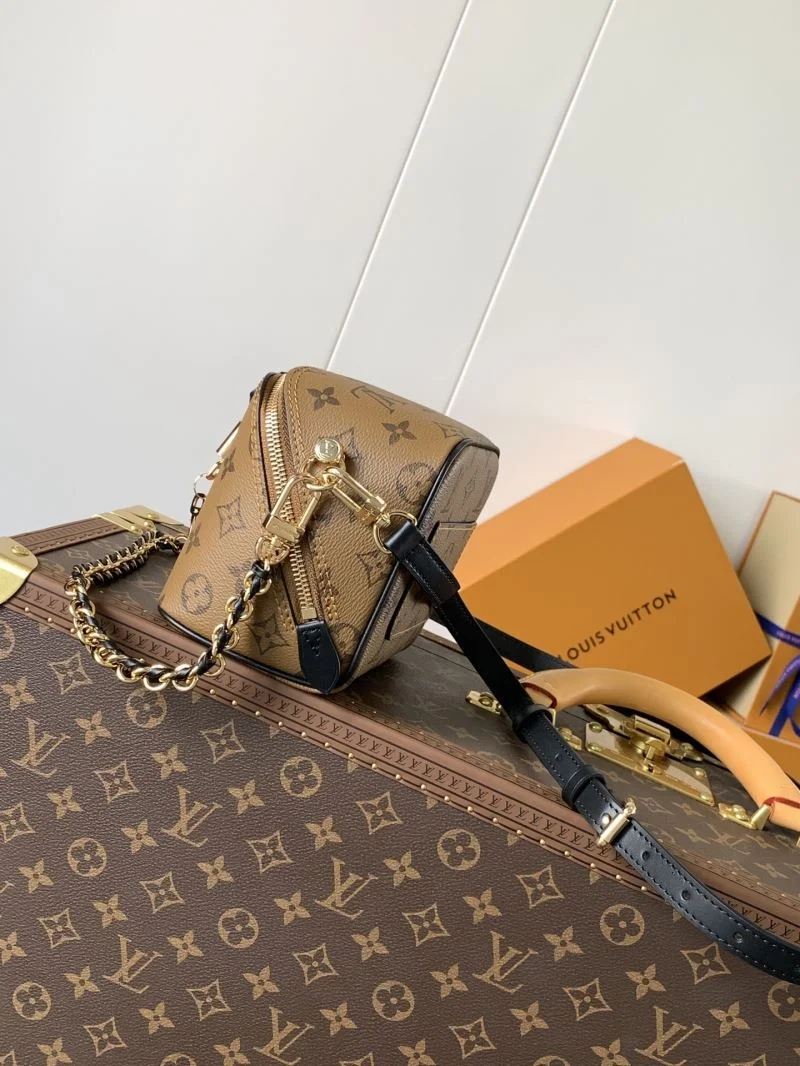 OdorResistant Louis Vuitton Satchel Bags 39162