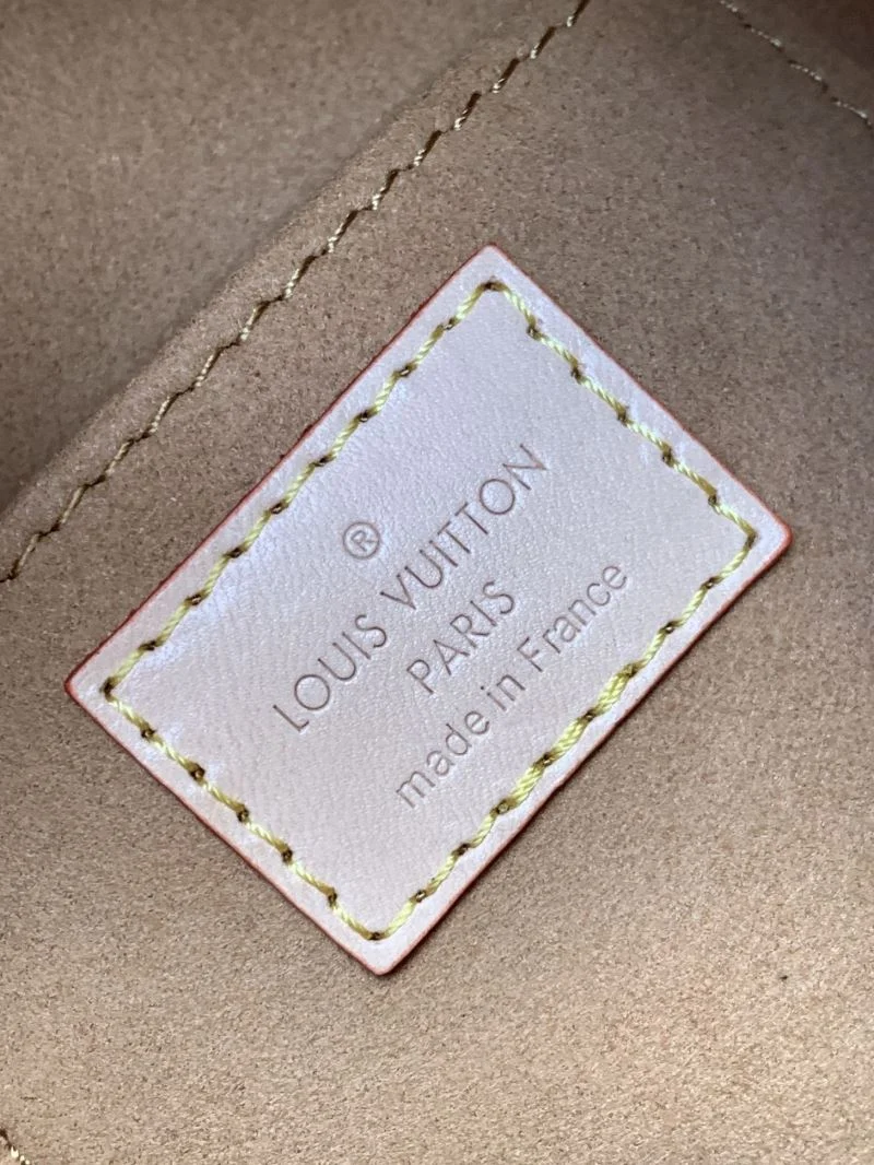 WaterResistant Louis Vuitton Satchel Bags 39175