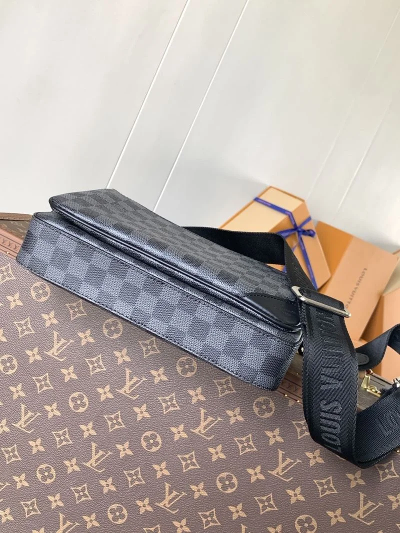 MoistureWicking Louis Vuitton Satchel Bags 39151