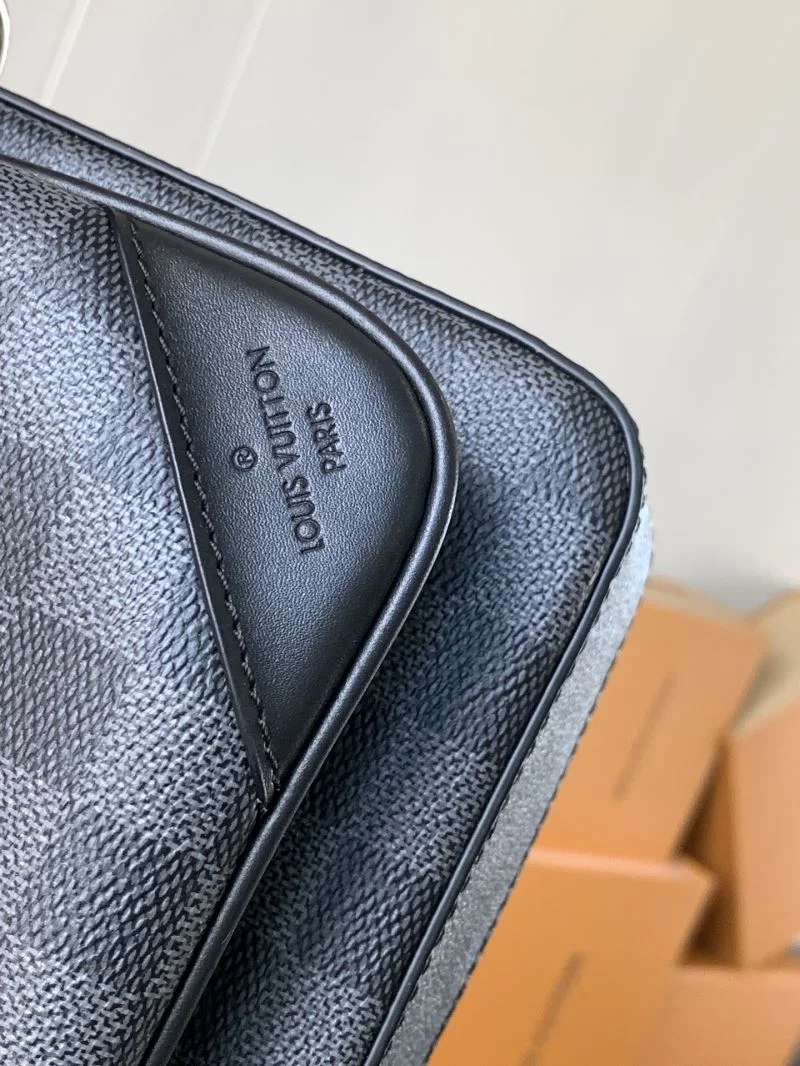 MoistureWicking Louis Vuitton Satchel Bags 39151