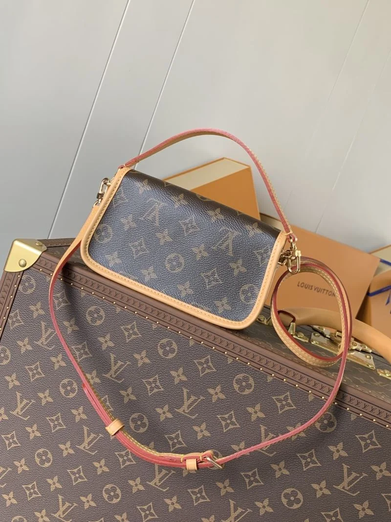 Louis Vuitton Satchel Bags TechFriendly 39174