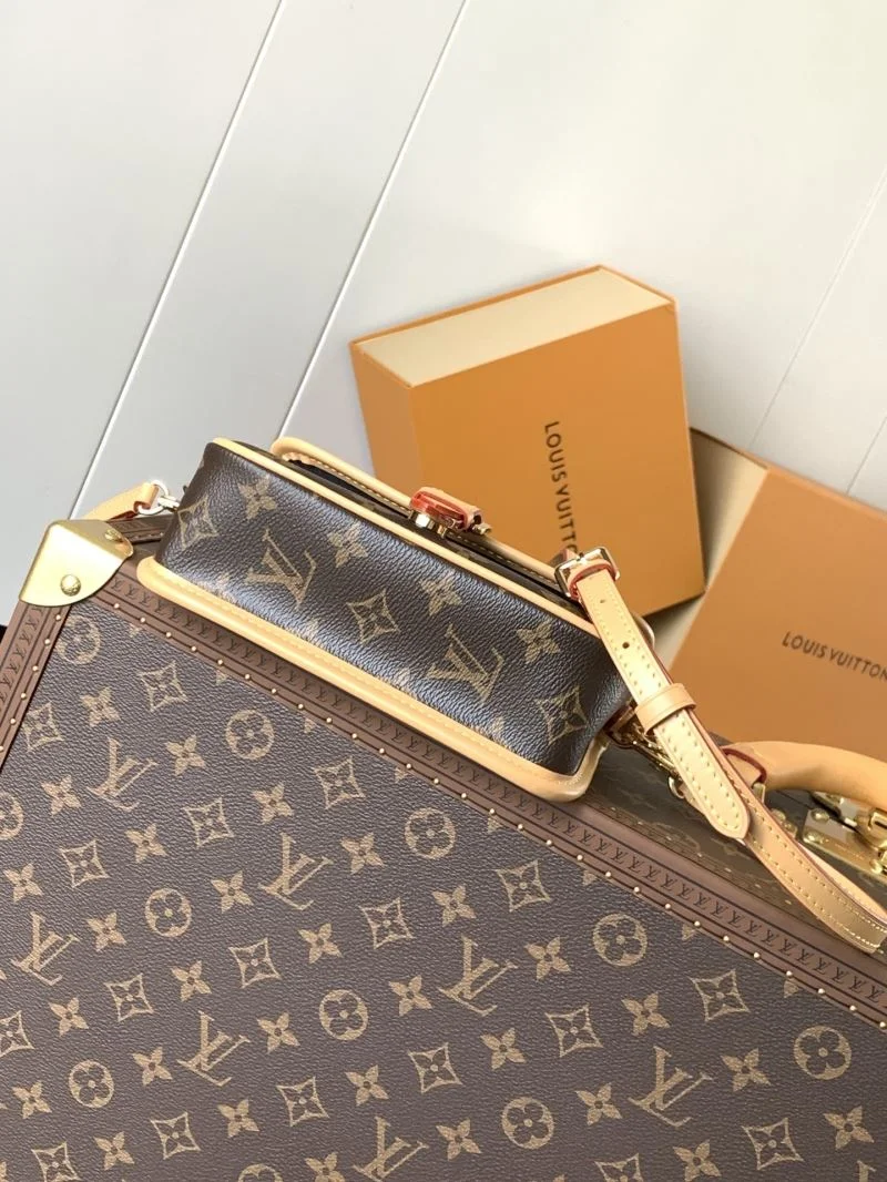 Louis Vuitton Satchel Bags TechFriendly 39174