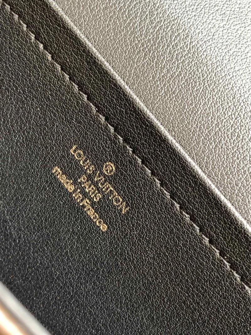 Louis Vuitton Satchel Bags TimelessDesign 39150