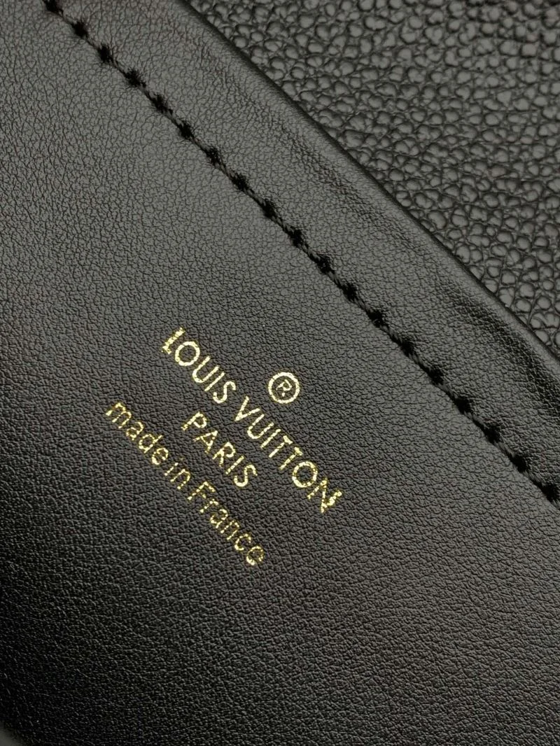Louis Vuitton Satchel Bags TechFriendly 39148