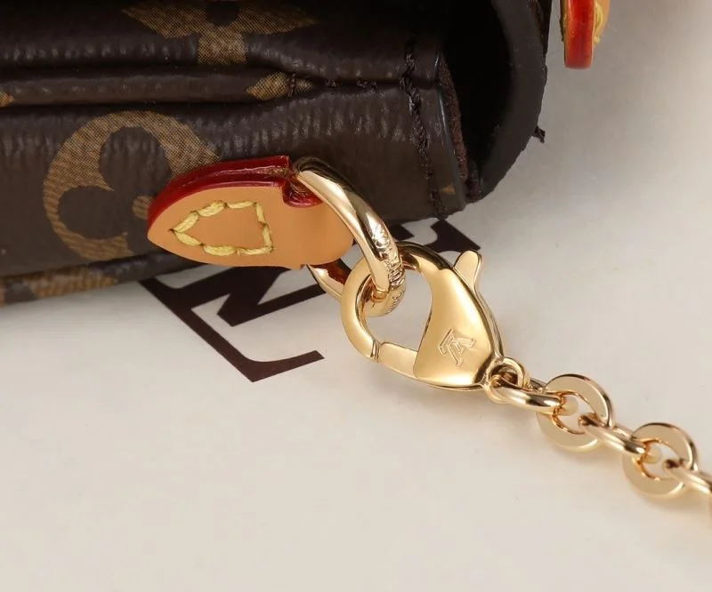 Sporty Louis Vuitton Satchel Bags 38998