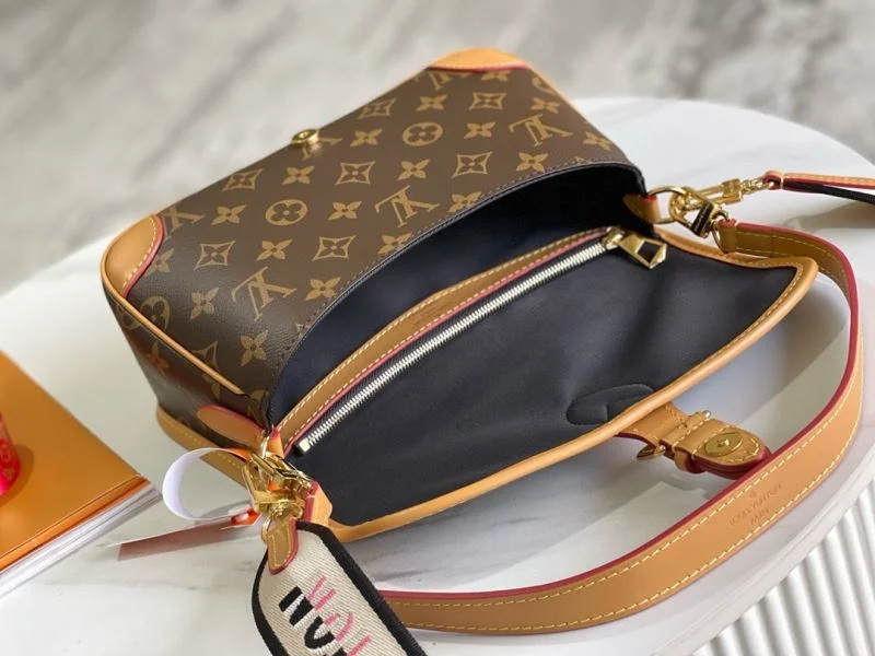 Louis Vuitton Satchel Bags Flexible 38898