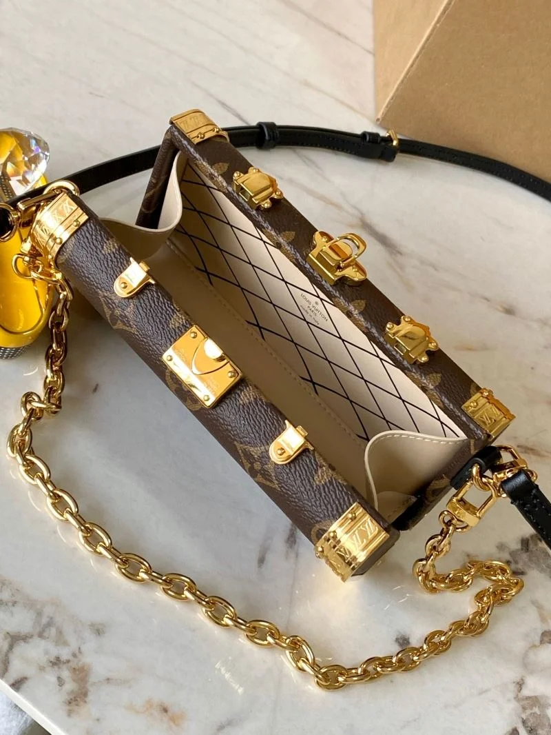 Sleek Louis Vuitton Satchel Bags 38879