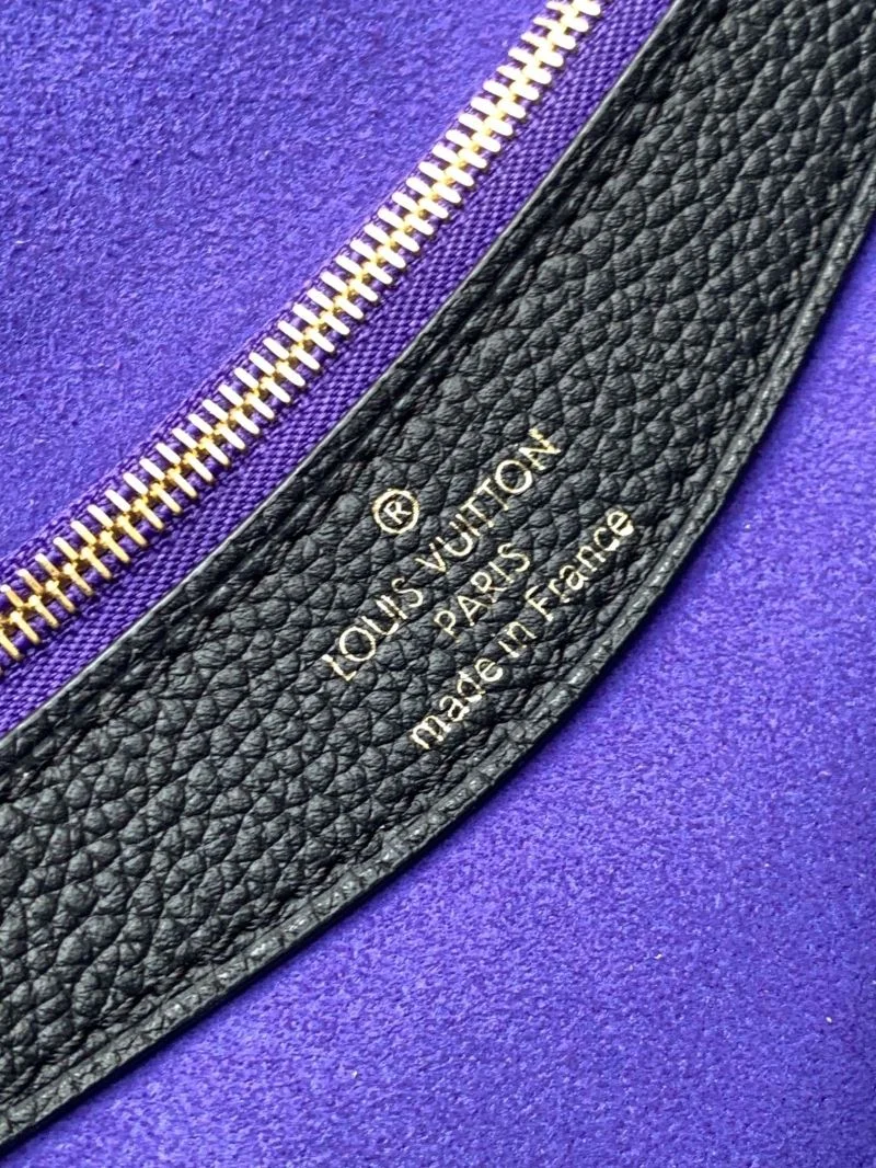 Compact Louis Vuitton Satchel Bags 38855