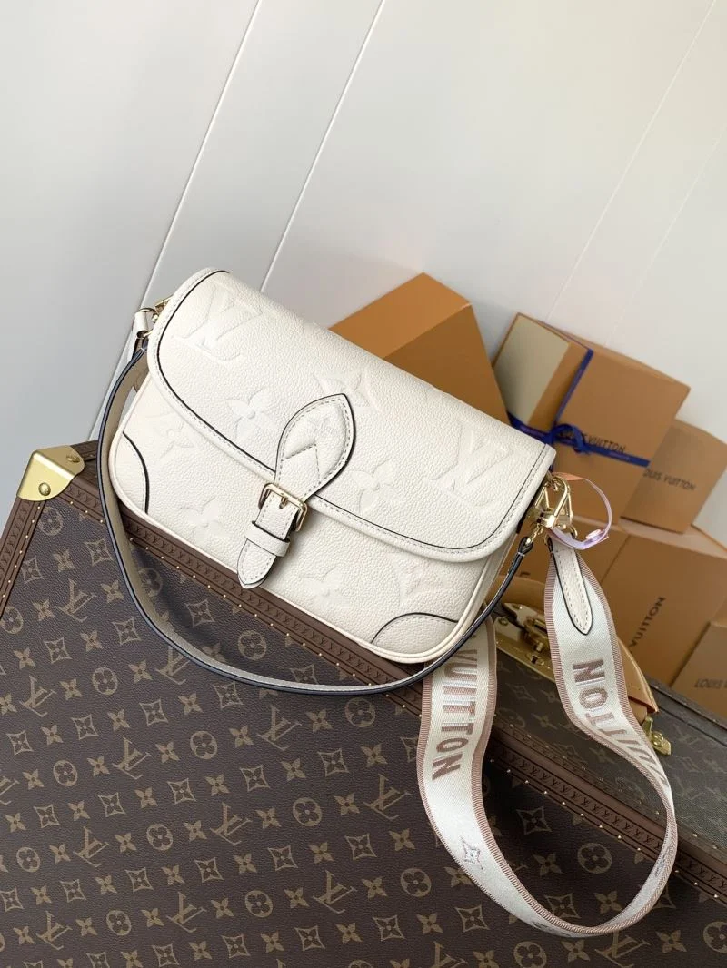 Louis Vuitton Satchel Bags ModernLook 38854