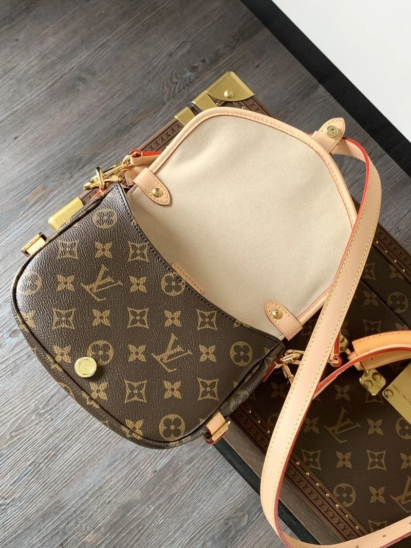 Stylish Louis Vuitton Satchel Bags 38863