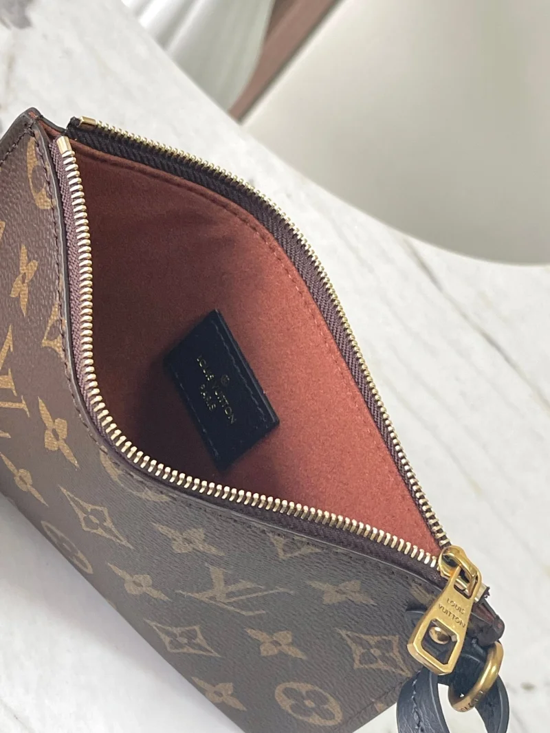 Cozy Louis Vuitton Satchel Bags 38859