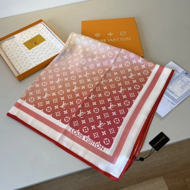 Louis Vuitton Scarf Functional 270610