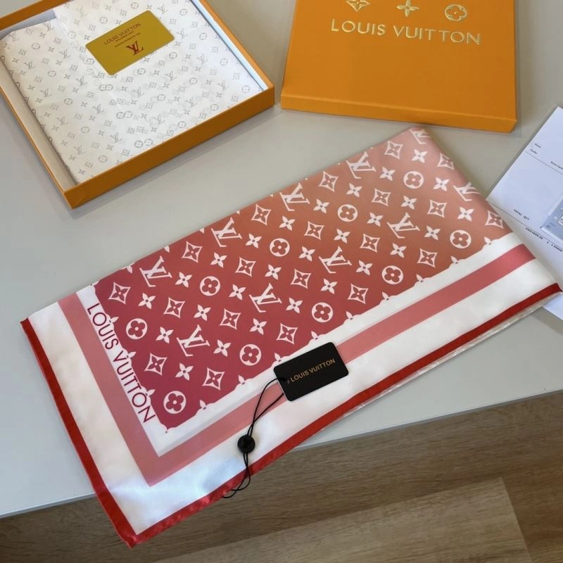 Louis Vuitton Scarf Functional 270610