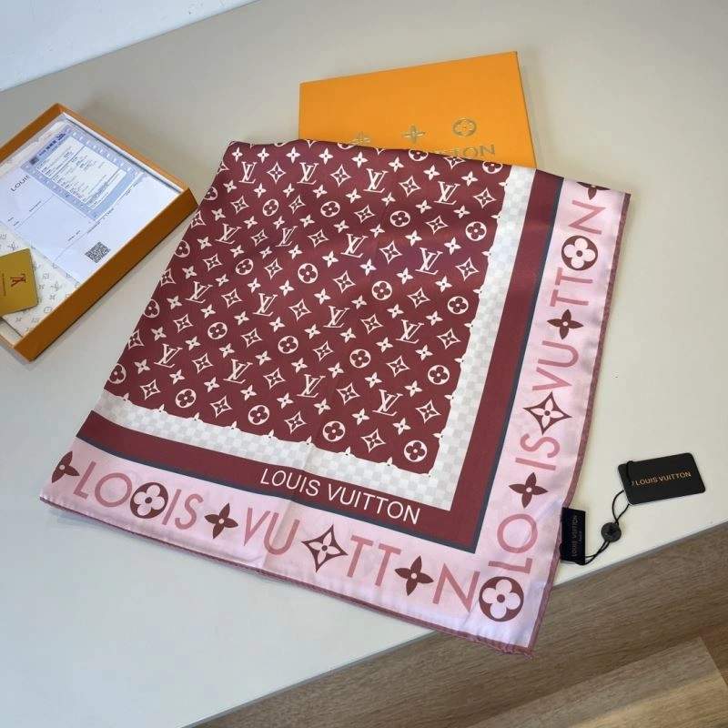 Effortless Louis Vuitton Scarf 270605
