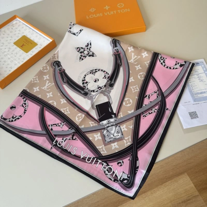 Louis Vuitton Scarf ModernLook 270629