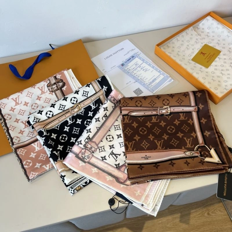 Louis Vuitton Scarf Unisex 270619