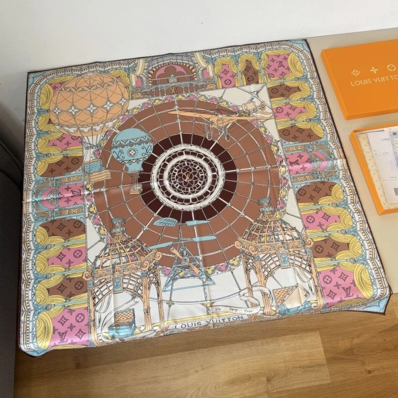 Louis Vuitton Scarf Compact 270590