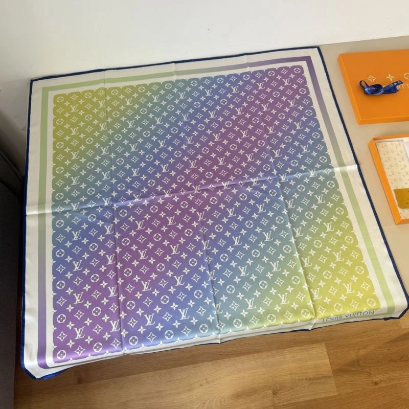 Popular Louis Vuitton Scarf 270589