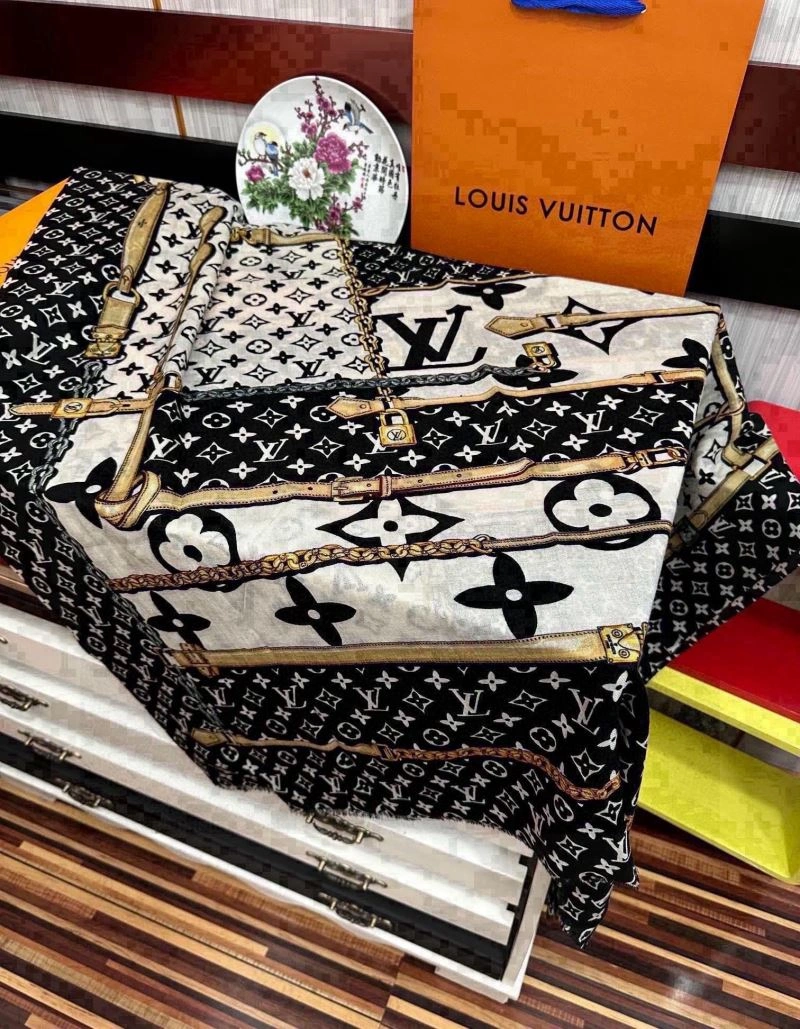 ModernLook Louis Vuitton Scarf 270945