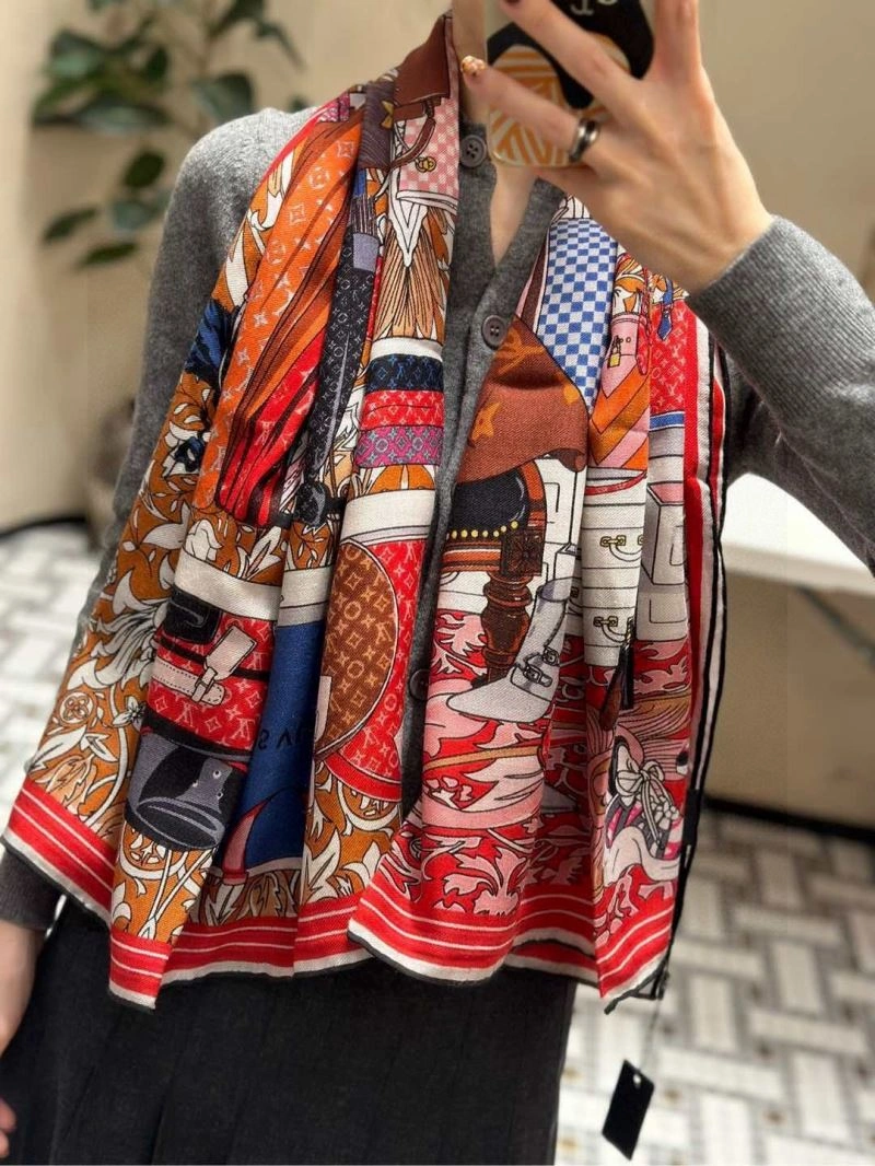 Louis Vuitton Scarf Youthful 270933