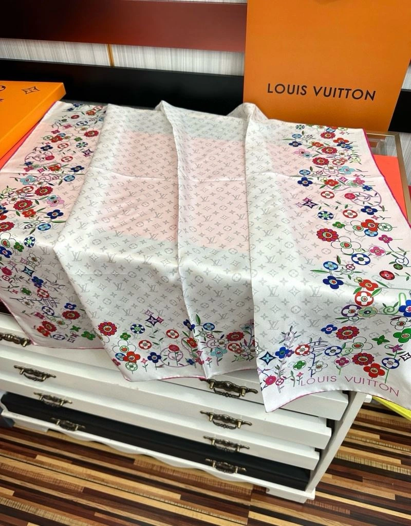 Louis Vuitton Scarf Unique 270909