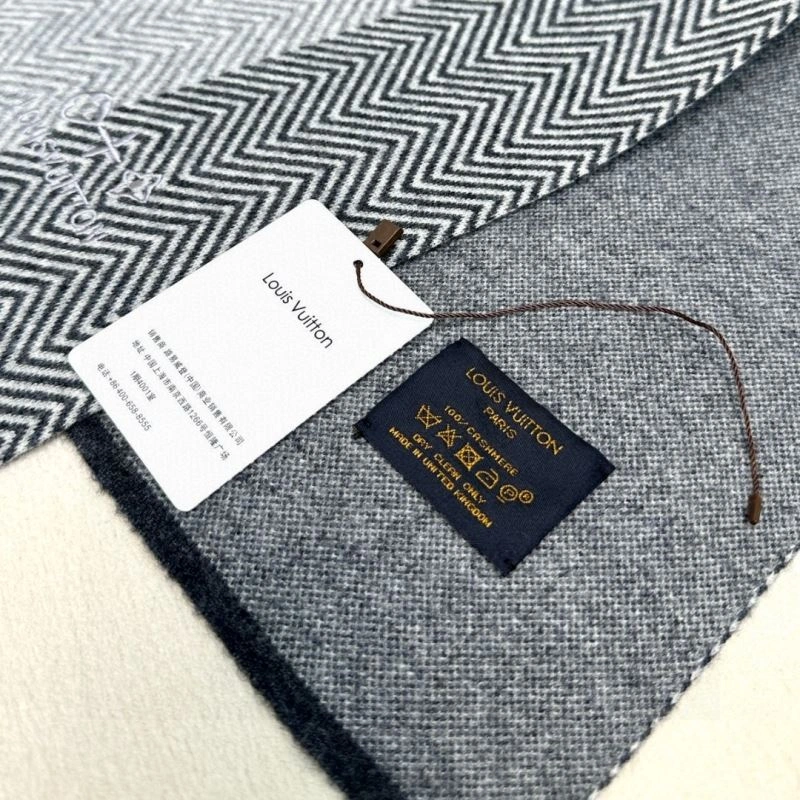 SmoothTexture Louis Vuitton Scarf 270914
