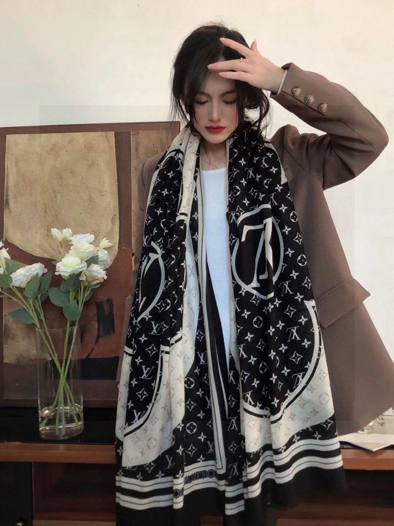 Louis Vuitton Scarf Thermal 270924