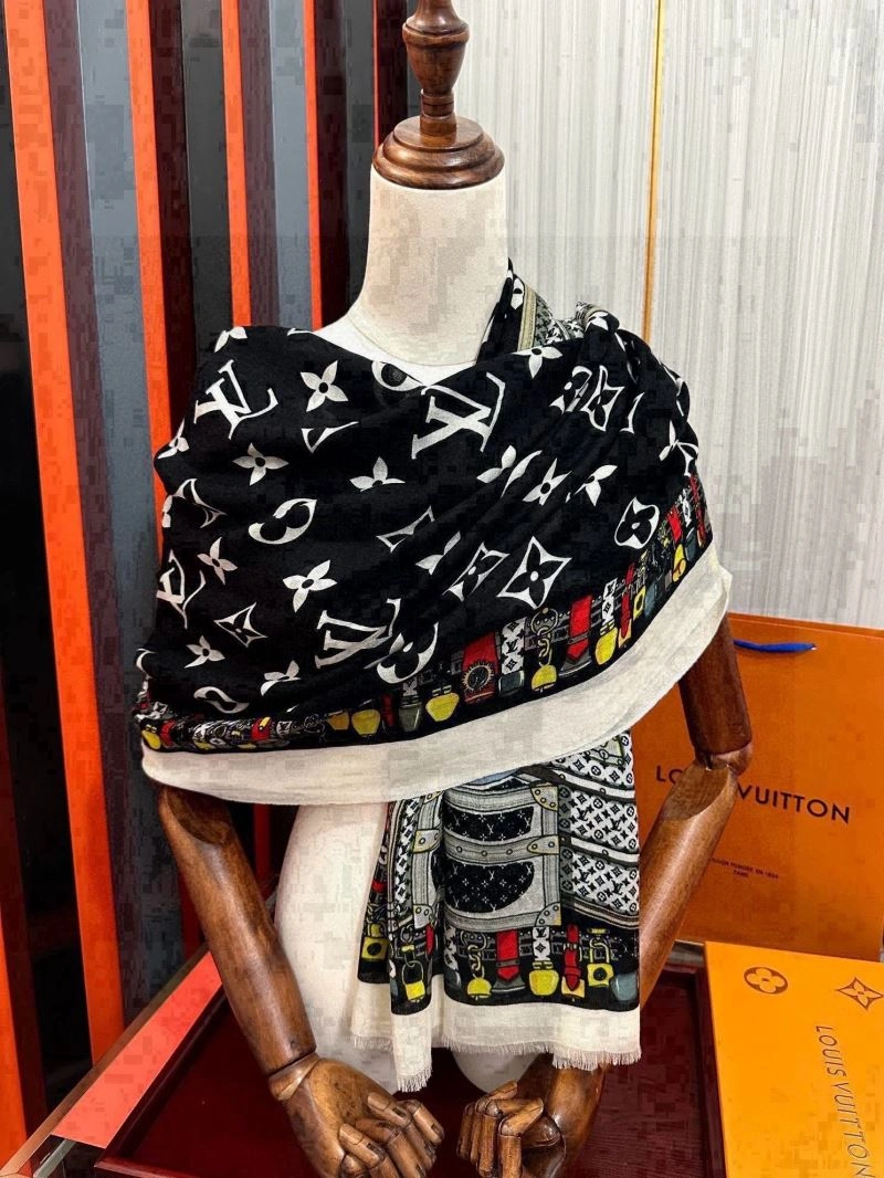 Contemporary Louis Vuitton Scarf 270906