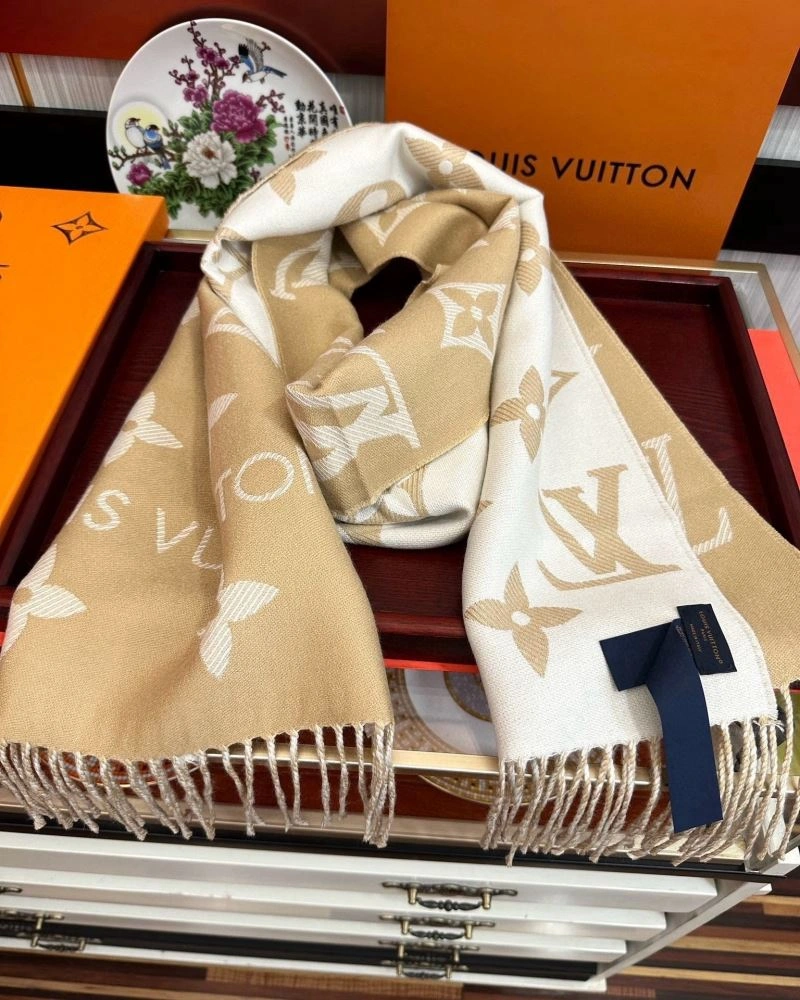 WeatherProof Louis Vuitton Scarf 270931