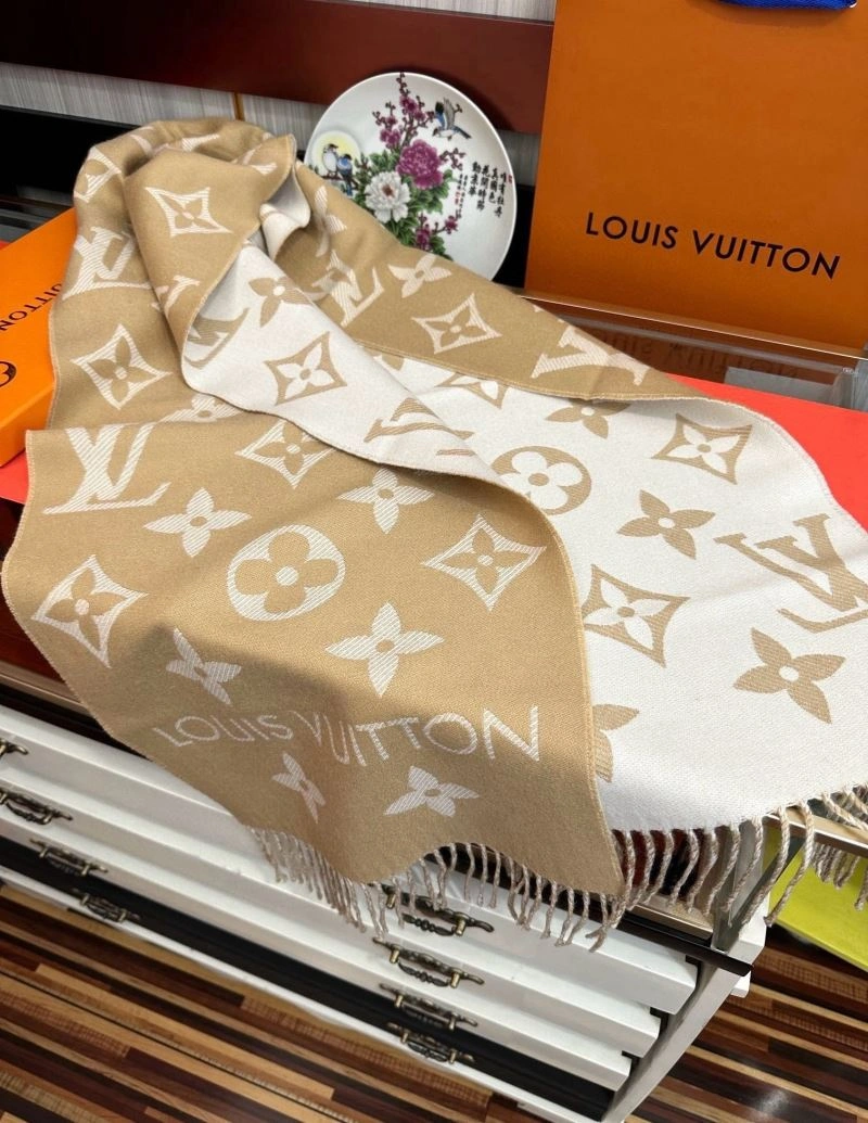 WeatherProof Louis Vuitton Scarf 270931
