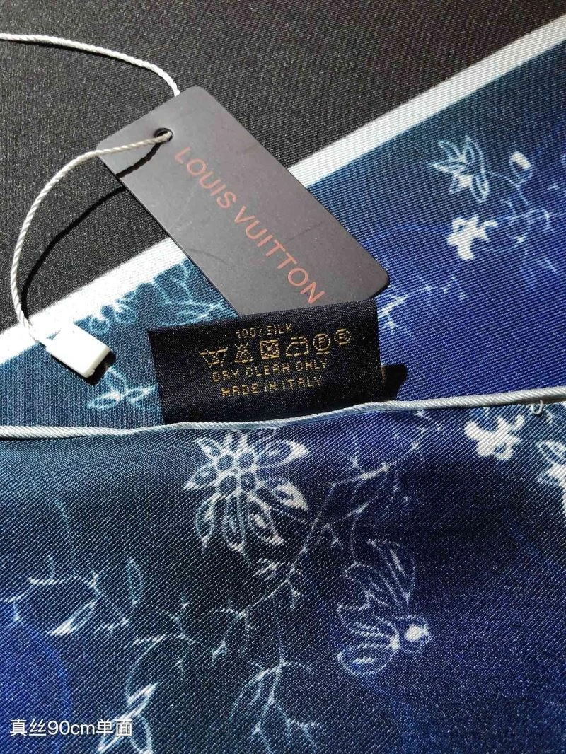 Modern Louis Vuitton Scarf 270910