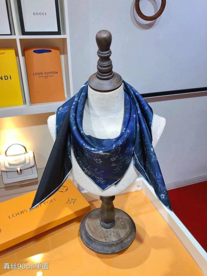 Modern Louis Vuitton Scarf 270910