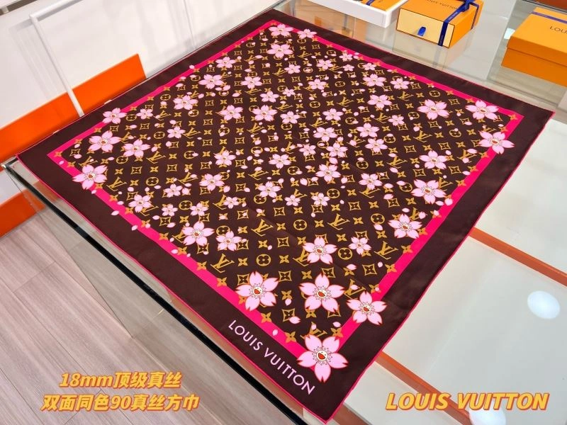Louis Vuitton Scarf MultiPurpose 270902