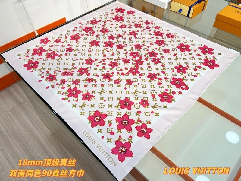 Trendsetting Louis Vuitton Scarf 270927