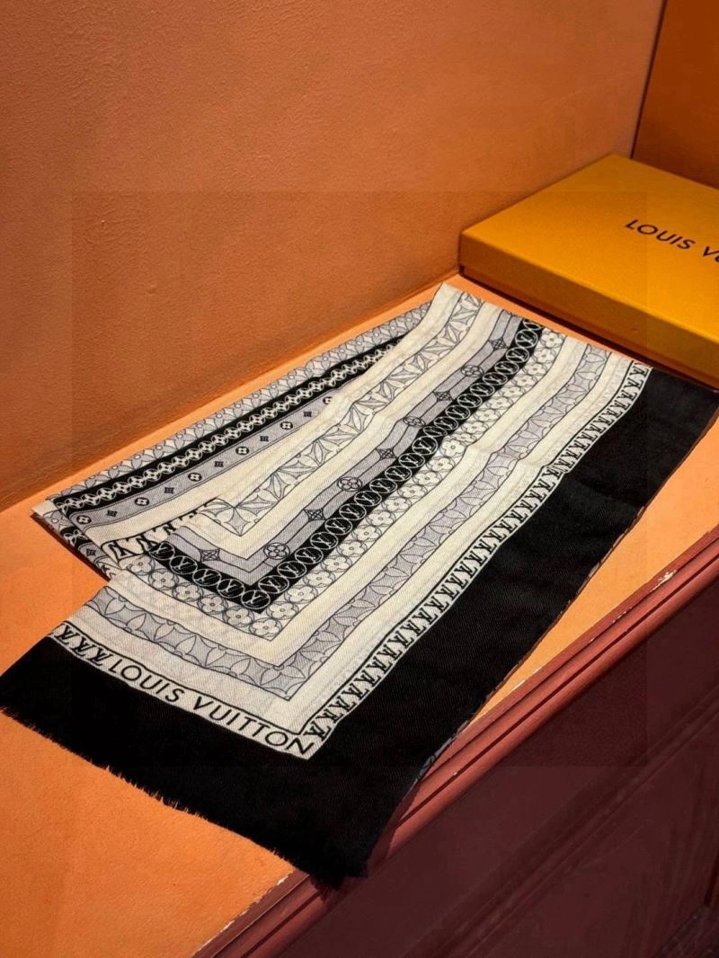 Louis Vuitton Scarf ComfortFit 270900