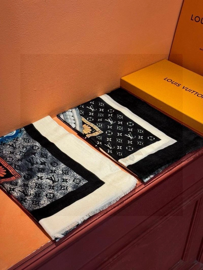 Attractive Louis Vuitton Scarf 270899
